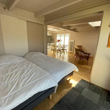 Сasa de vacaciones Dépendance Complète Centre-ville De *