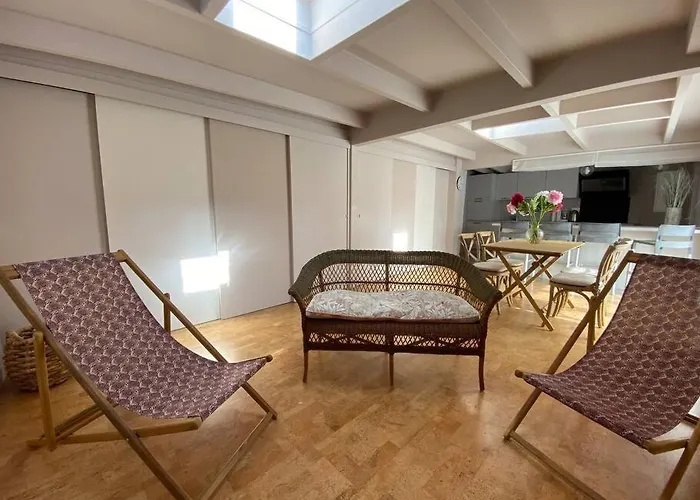 Dependance Complete Centre-ville De