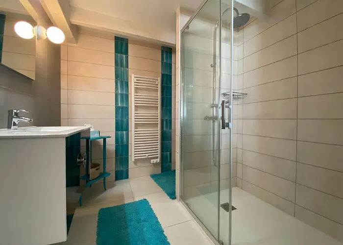 Dependance Complete Centre-ville De * La Teste-de-Buch